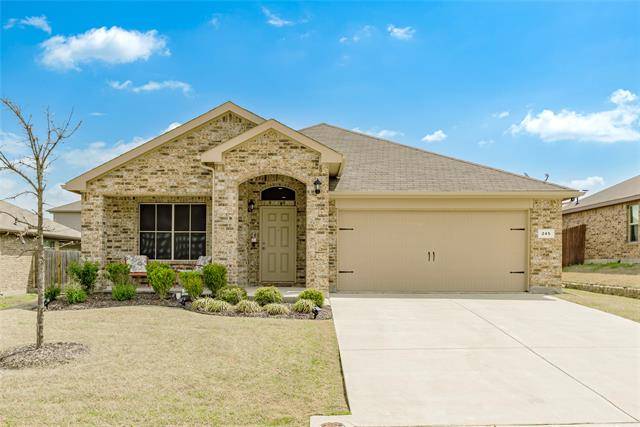 245 Saratoga Drive, Ponder, TX 76259