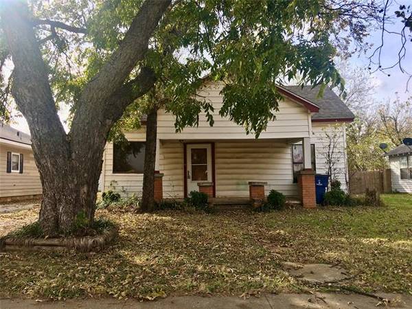 1108 3rd Street, Graham, TX 76450