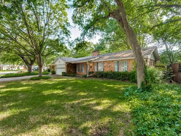 Irving, TX 75061,434 Little John Drive