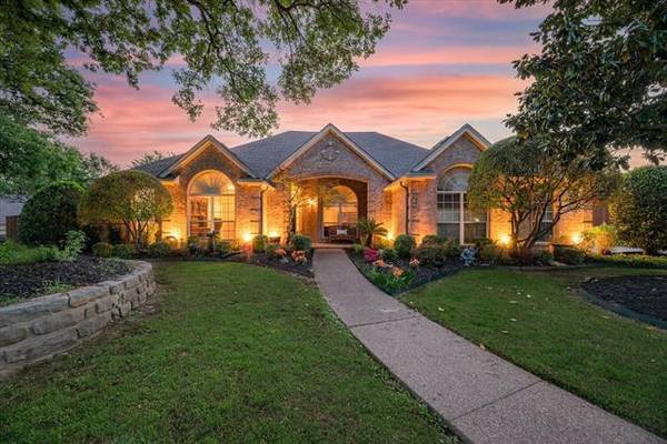 1002 Pine Meadow Court, Southlake, TX 76092