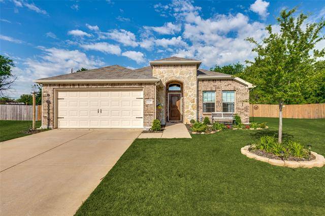 445 Highmeadow Drive, Aubrey, TX 76227