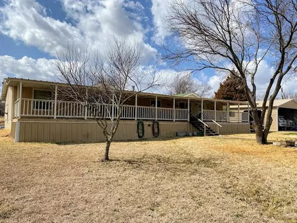 2611 Hawkins Lilly Road, Weatherford, TX 76085