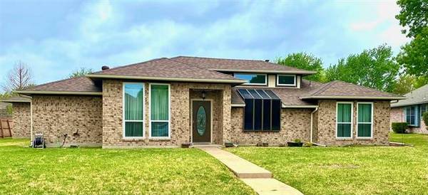 5329 Spring Creek Drive, Sachse, TX 75048