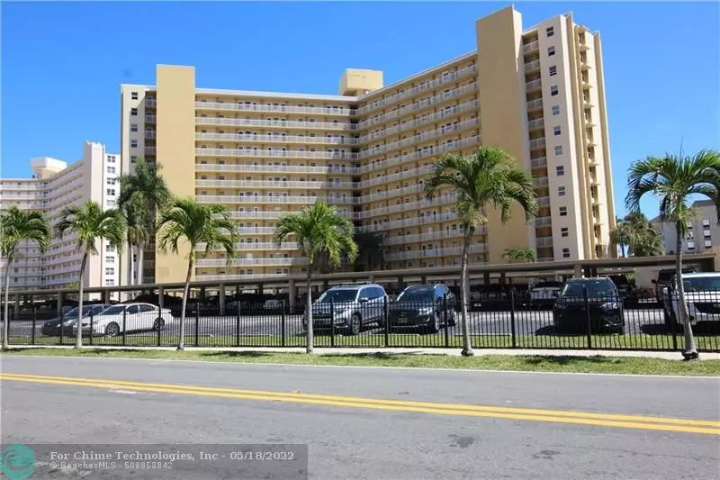 Pompano Beach, FL 33062,201 N Ocean Blvd  #412