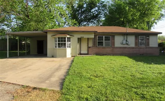 1242 Coleman Street, Greenville, TX 75401