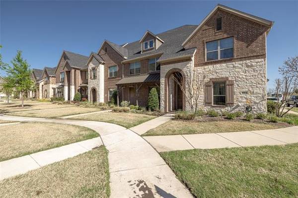 4666J Rhett Lane, Carrollton, TX 75010