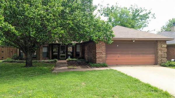 707 Azalea Drive, Forney, TX 75126