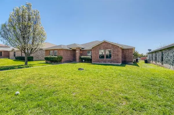 Lancaster, TX 75134,1416 Bumble Bee Drive