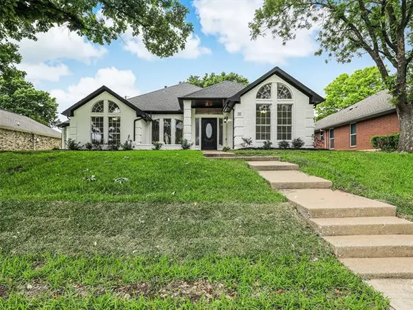 121 Lansdowne Circle, Coppell, TX 75019