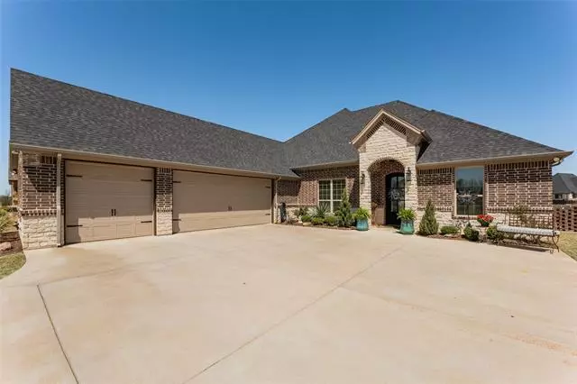 6335 Weatherby Road, Granbury, TX 76049