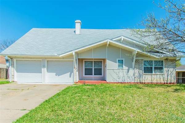 4009 Finley Road, Irving, TX 75062