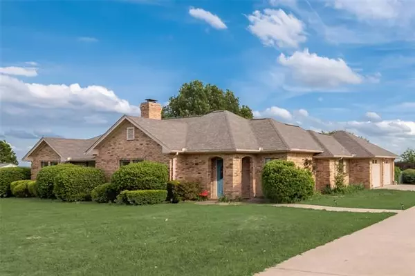 Waxahachie, TX 75165,110 Willow Lane