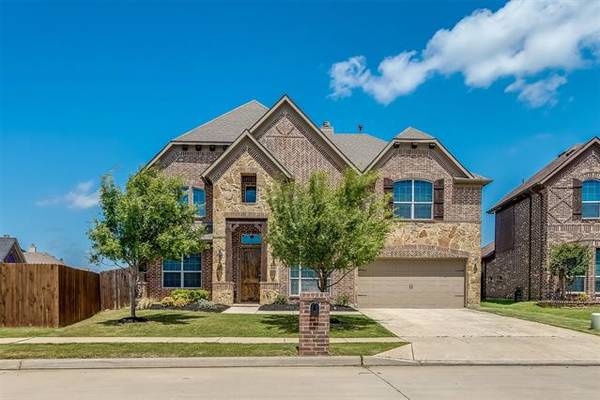 2401 Valley Glen Drive, Little Elm, TX 75068