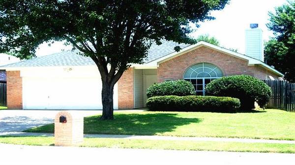 3208 Palos Verdes Drive, Corinth, TX 76210