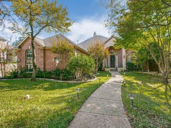 2306 Creek Crossing Drive, Corinth, TX 76210