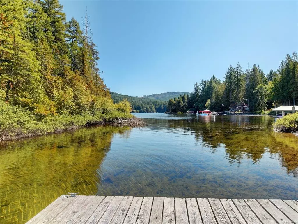 Shawnigan Lake, BC V0R 2W3,2055 SWEET GALE Pl