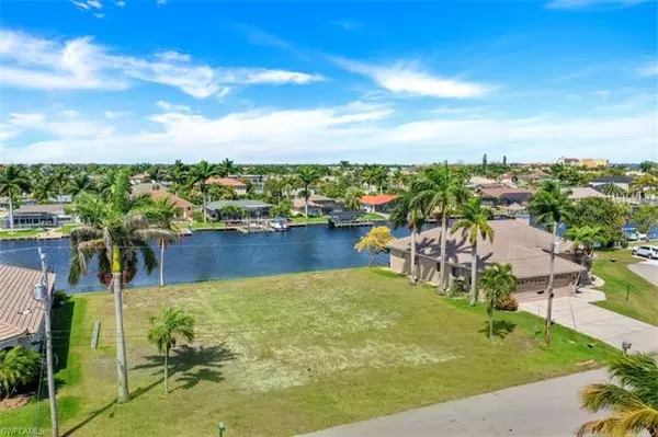 Cape Coral, FL 33904,1729 SE 44th TER