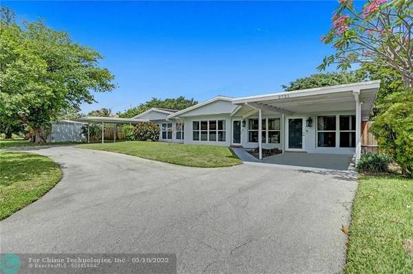 2719-2721 NE 28th St,  Lighthouse Point,  FL 33064