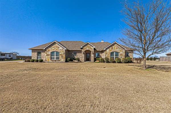 4050 Hackberry Circle, Caddo Mills, TX 75135