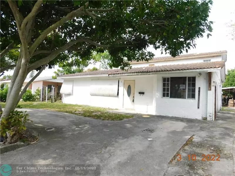 1451 SW 5th Ave, Deerfield Beach, FL 33441