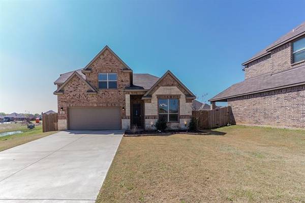 605 Rocky Haven Court, Saginaw, TX 76179