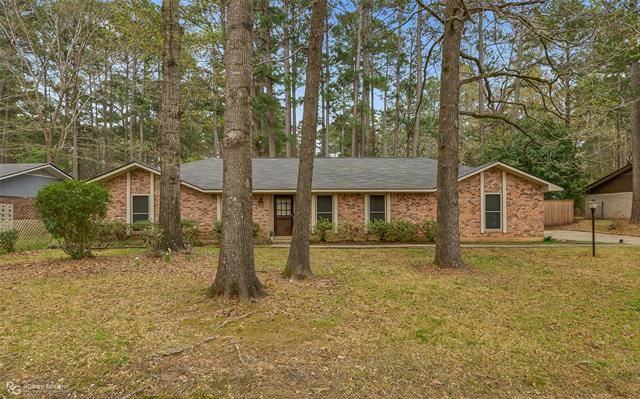 221 Whispering Pine Drive, Haughton, LA 71037