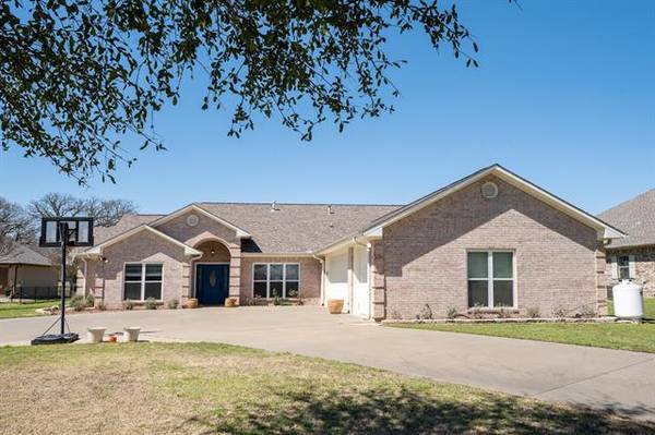 17822 Country Club Drive,  Kemp,  TX 75143