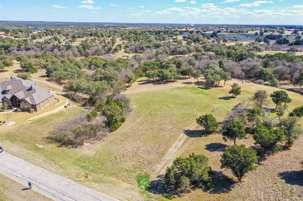 7317 S Aberdeen Drive, Cleburne, TX 76033