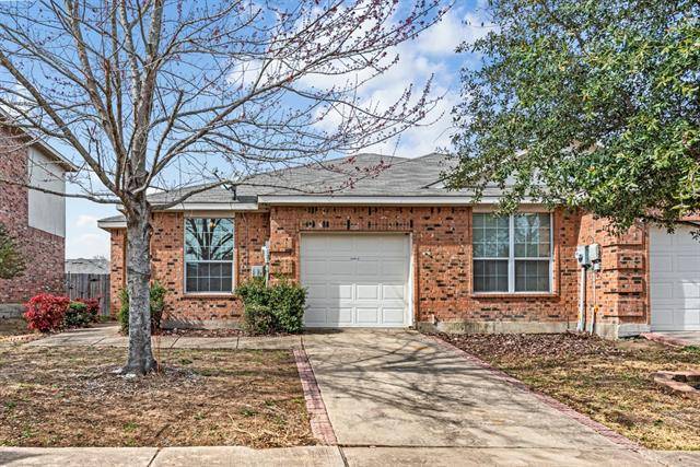 2245 Stonebrook Lane, Mesquite, TX 75181