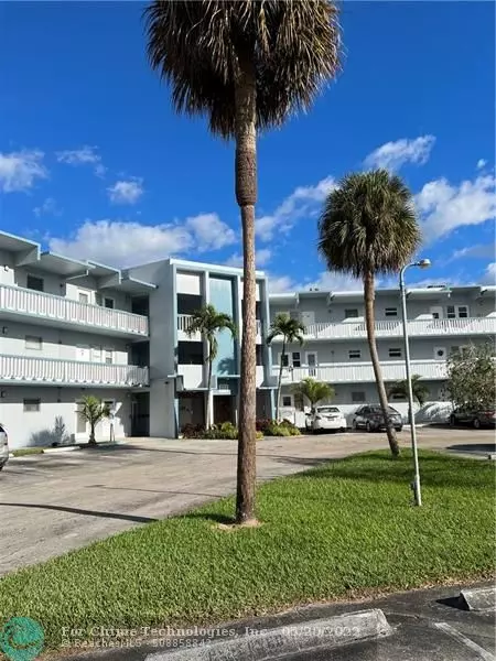 Hollywood, FL 33021,2223 Park Ln  #204