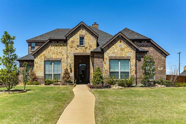 119 Water Garden Drive, Waxahachie, TX 75165