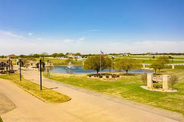 Whitney, TX 76692,4115 Whitecrest Drive