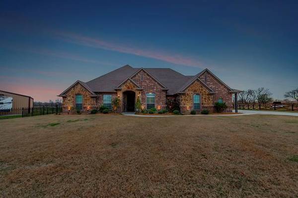 13451 Moorhouse Way, Justin, TX 76247