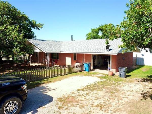 1210 County Road 327, Gorman, TX 76454