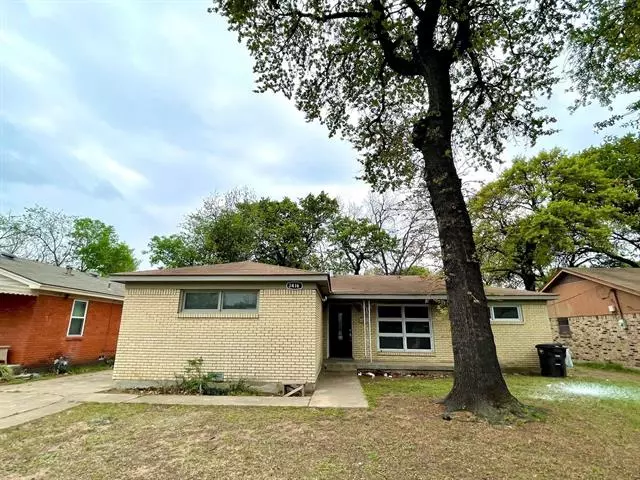 3416 Dalford Street, Fort Worth, TX 76111