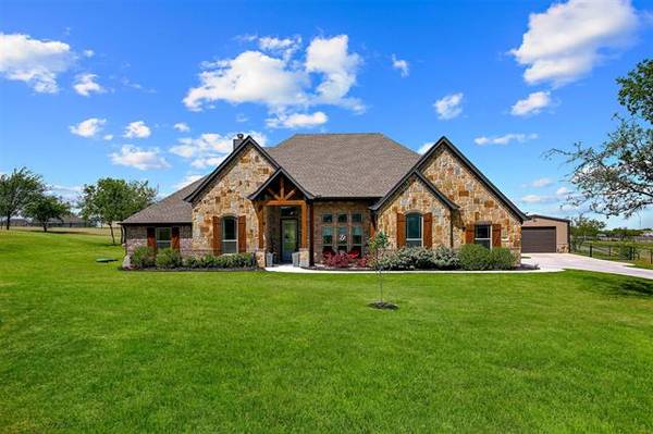 147 Stanford Lane, Springtown, TX 76082