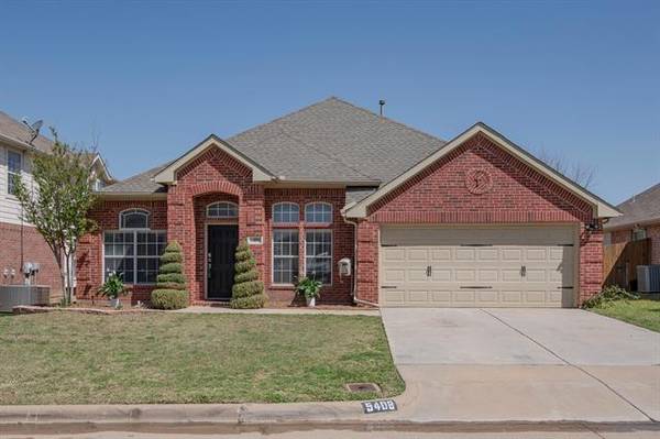 5408 Summer Meadows Drive, Fort Worth, TX 76123