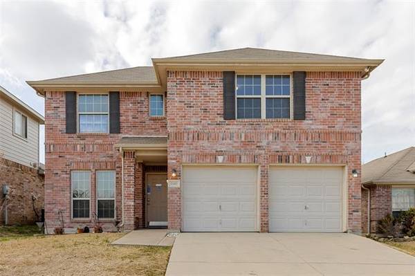 5145 Mirror Lake Drive, Haltom City, TX 76117