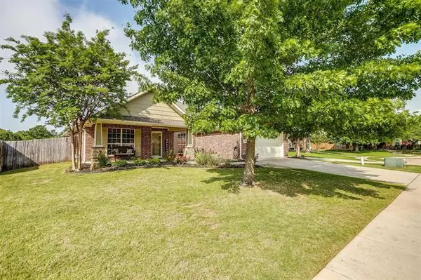 Burleson, TX 76028,708 Lone Oak Court