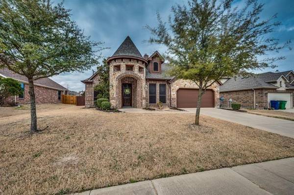 227 Pacific Avenue, Waxahachie, TX 75165