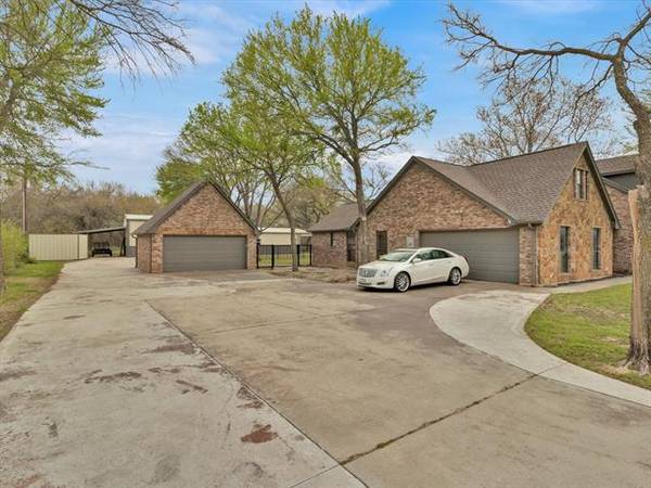 Springtown, TX 76082,100 Plantation Oaks Court