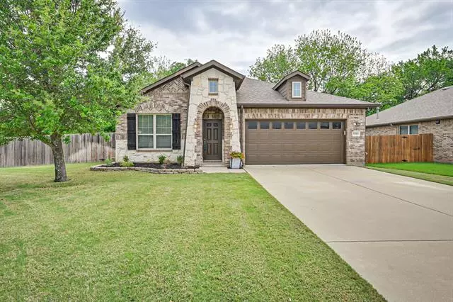 9303 Corbin Court, Arlington, TX 76002