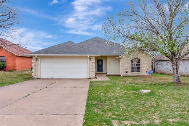 117 Saint James Court, Rhome, TX 76078