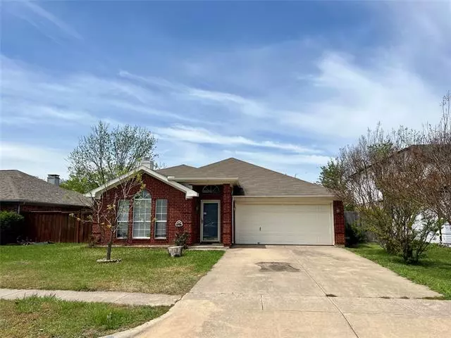 4535 Jason Drive, Grand Prairie, TX 75052