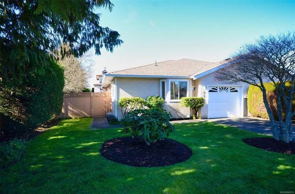 Sidney, BC V8L 2X7,9982 Fifth St