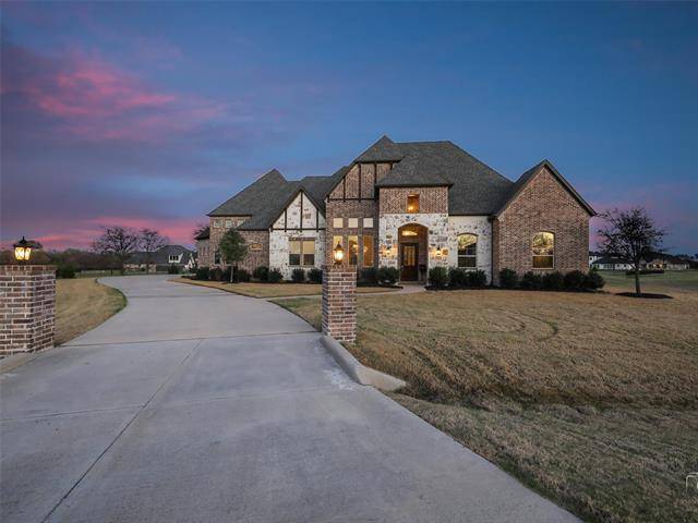 745 Kenwood Trail, Lucas, TX 75002