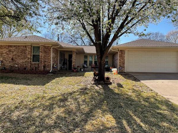 2010 Oak Creek Circle, Sherman, TX 75092