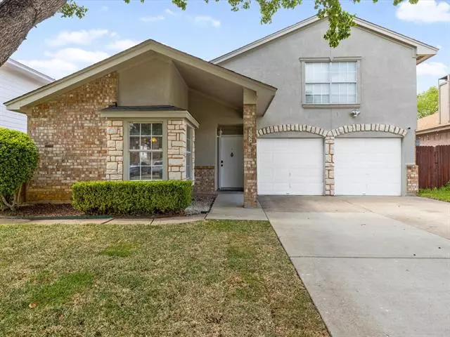 5552 Creekridge Drive, Arlington, TX 76018