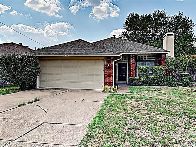 5210 Livermore Drive, Arlington, TX 76017