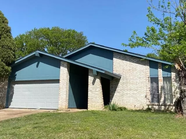 Denton, TX 76205,2409 Leslie Street